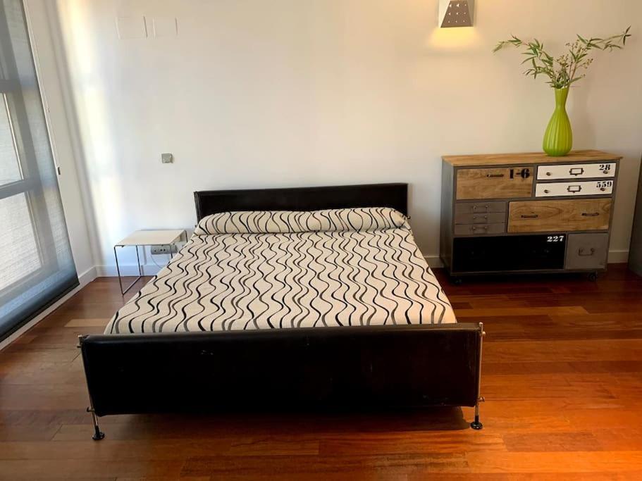 Loft Con Terraza, Parking Y Piscina En Verano-sebcan Apartment Madrid